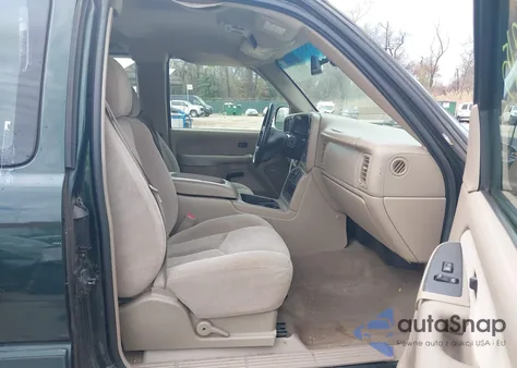 2003 Chevrolet Silverado 1500 Ls z USA, uszkodzony, nr VIN 1GCEK19T63E268870